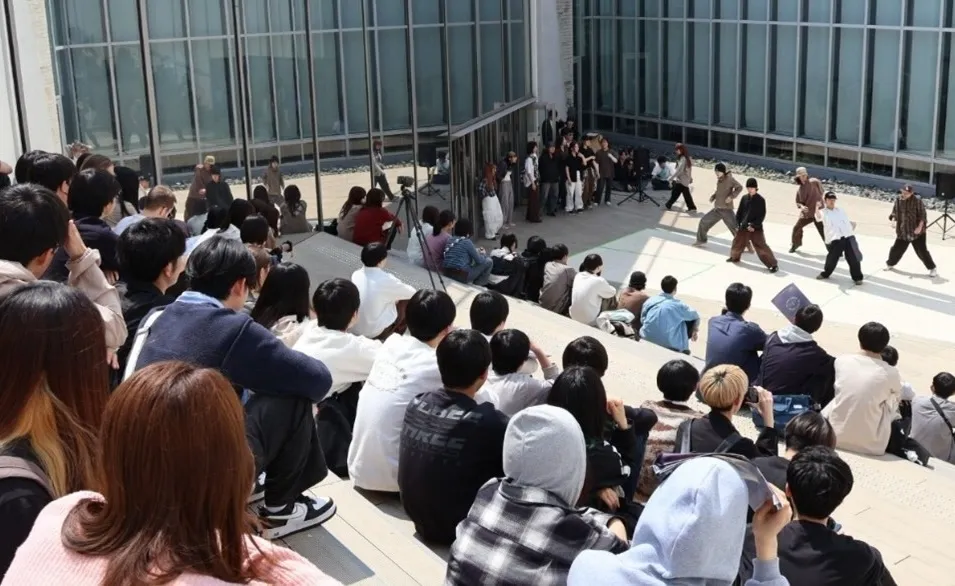 トーク・ステージ企画